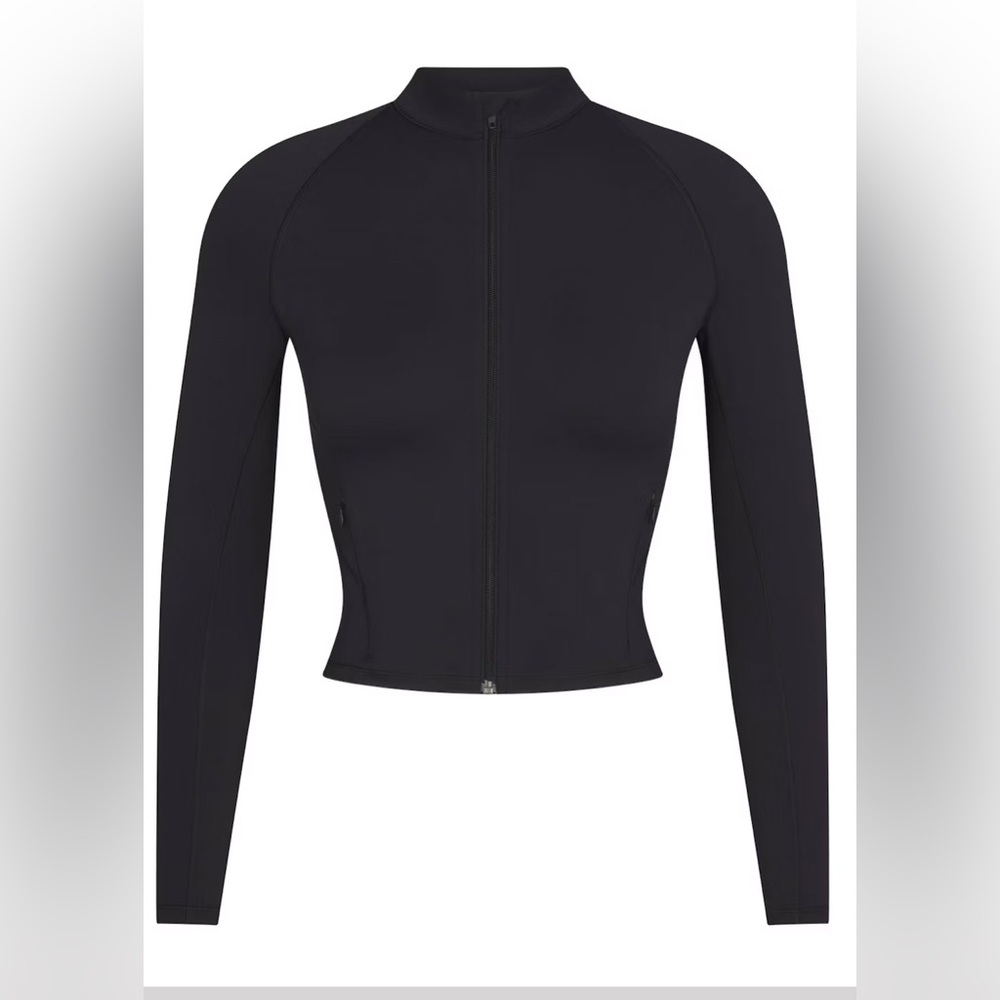 SKIMS Matte Mock Neck full Zip up Jacket
